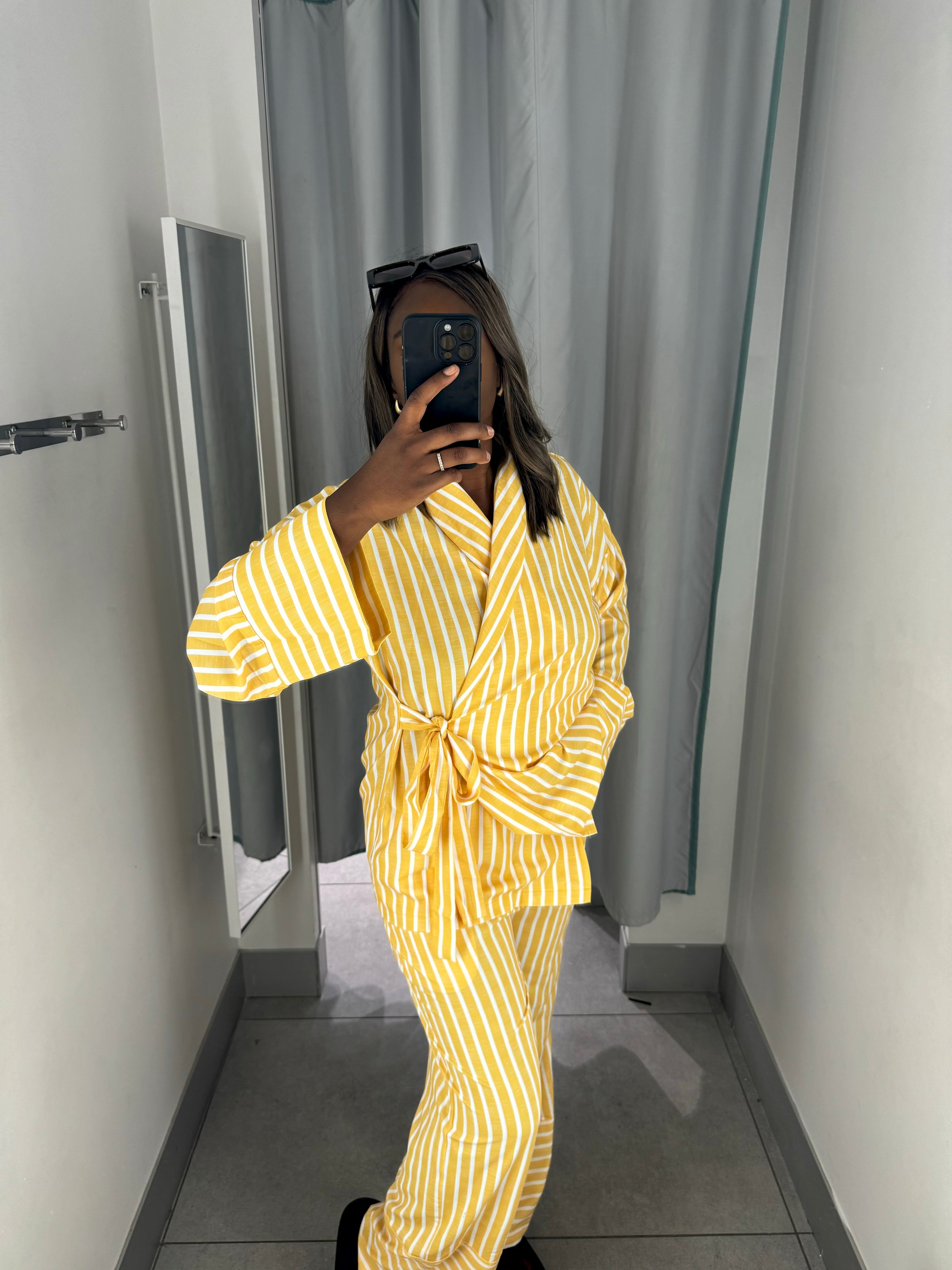Ensemble jaune à rayure